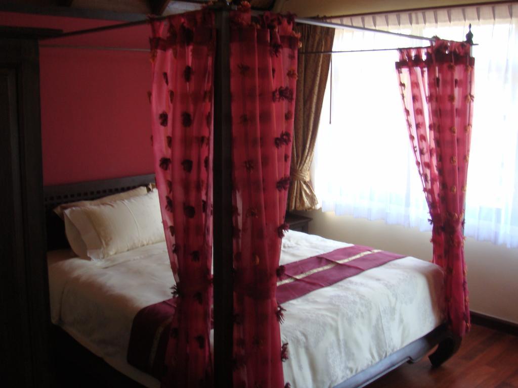 Sunset Apartment Phuket Patong Екстериор снимка
